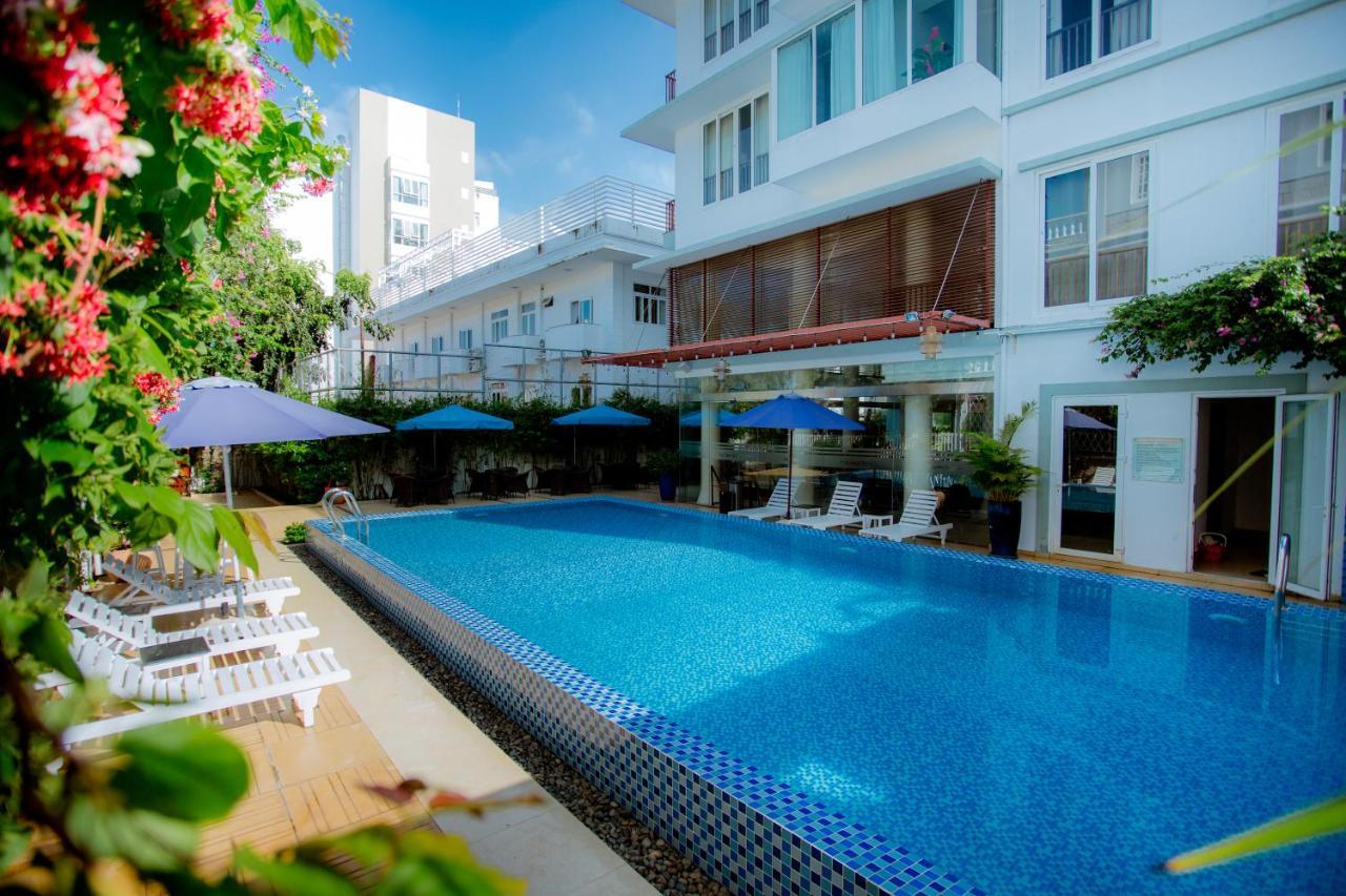 Sea Mountain Hotel Вунг Тау Екстериор снимка